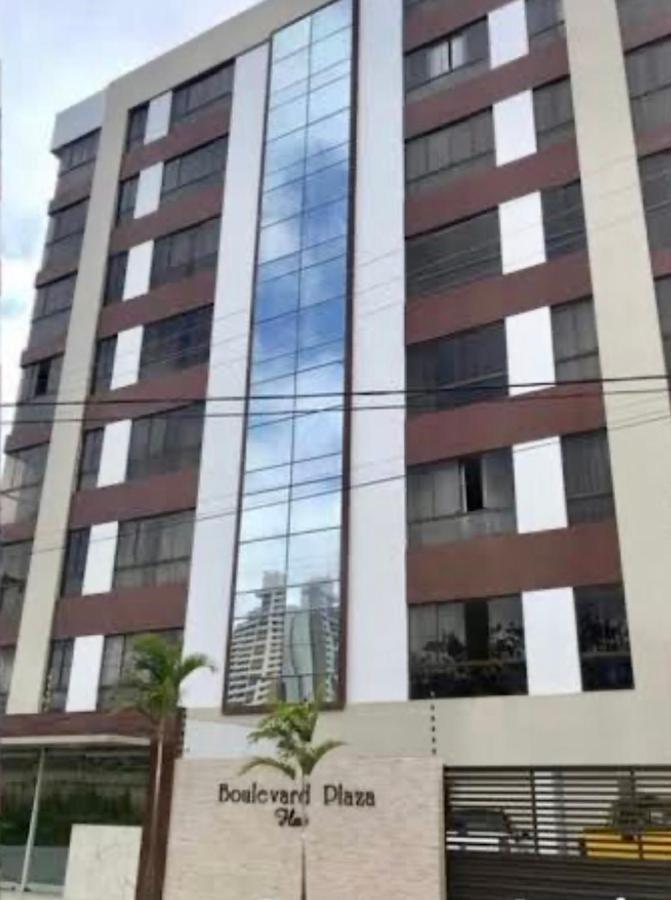 Ap Com Localizacao Privilegiada - Com Ar * Campina Grande